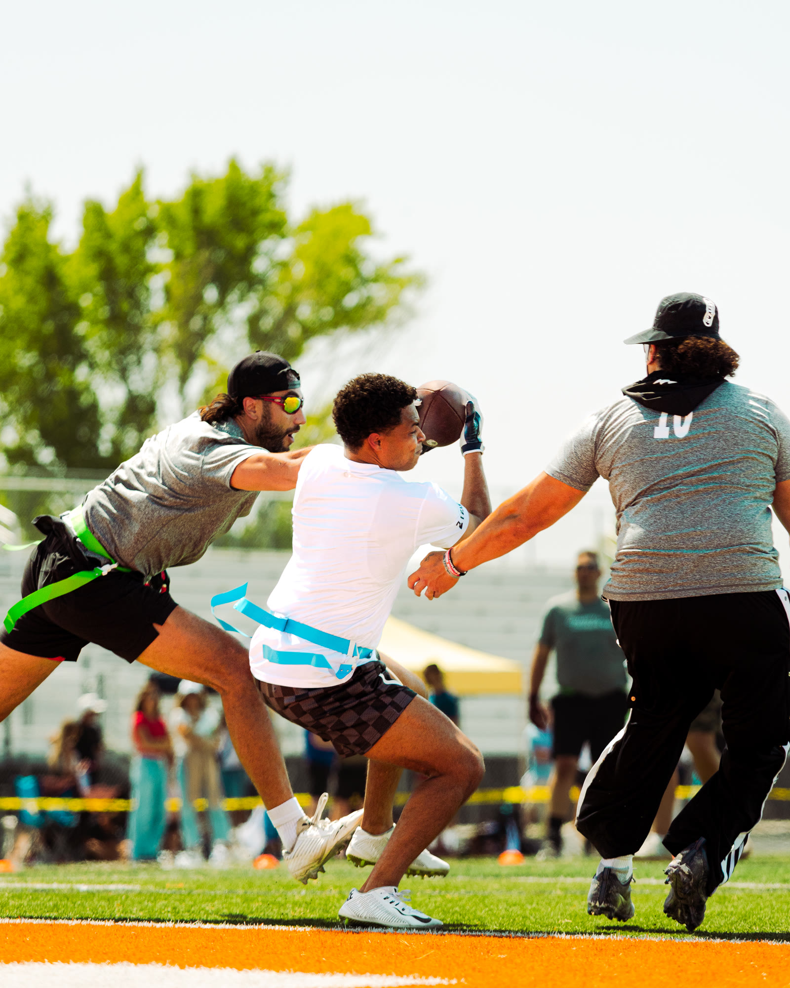 Flag pull action with golden backlight